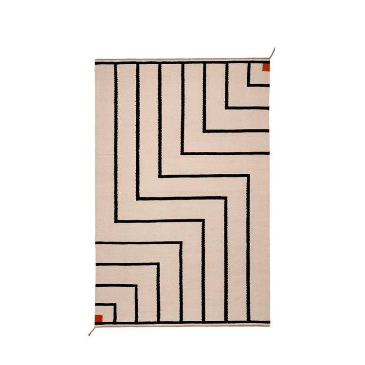 Nordisk Moderne Vibeke Klint VK1 Tæppe i Hvid/Sort 140x215 cm