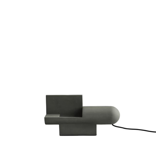 101 Copenhagen Brutalist Bordlampe Cement Grå  4251501403555