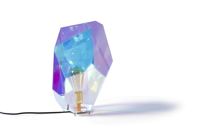 Bold Monkey Diamond Dear Bordlampe - Regnbuefarvet Holografisk Akryl Og Jern  8718548065659
